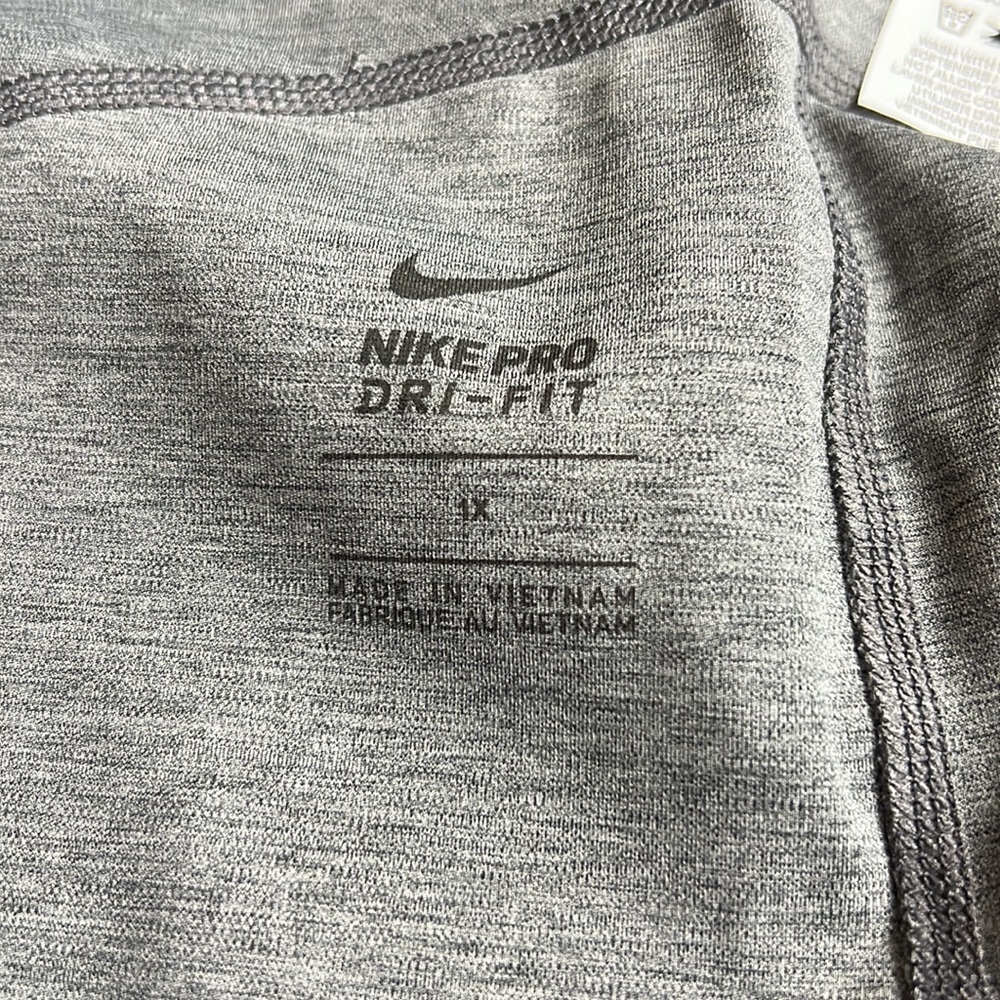 Nike Women’s Pro Grey/Black With Nike Waist Band Dri-Fit Training Tights Size 1X - Picture 8 of 9